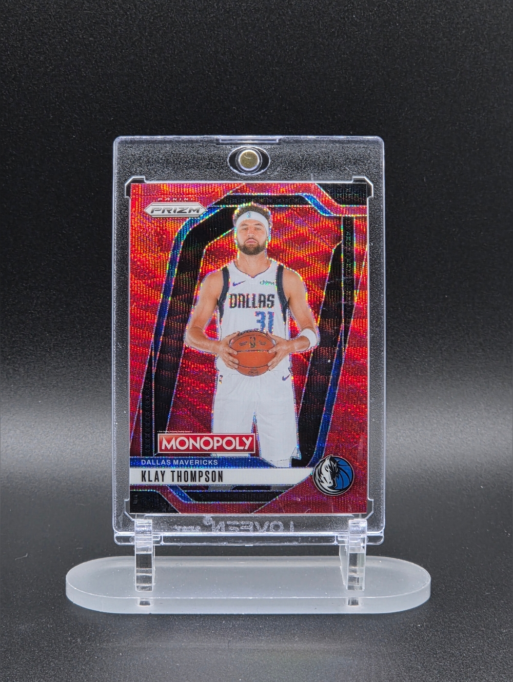 Prizm Red Holographic Basketball Trading Card - Klay Thompson (Dallas Mavericks)
